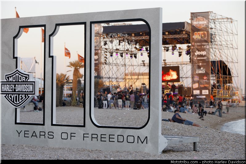 harley_davidson_2013_110_ans_rome_benediction_pape_francois_0089
