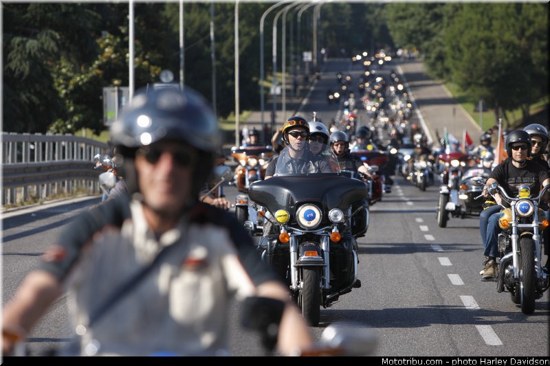 harley_davidson_2013_110_ans_rome_benediction_pape_francois_0104