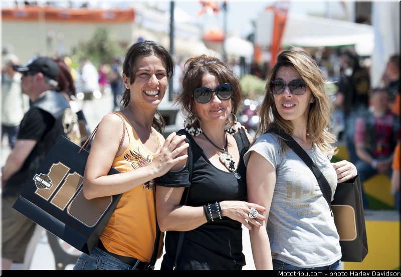 harley_davidson_2013_110_ans_rome_benediction_pape_francois_0120