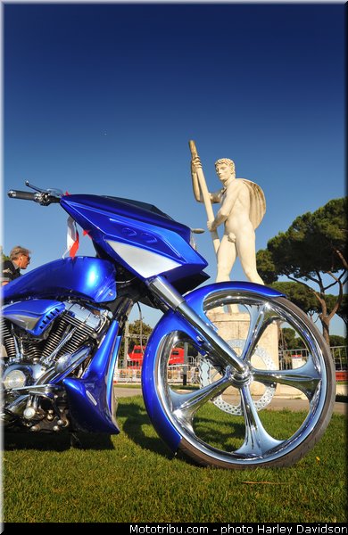 harley_davidson_2013_110_ans_rome_benediction_pape_francois_0143