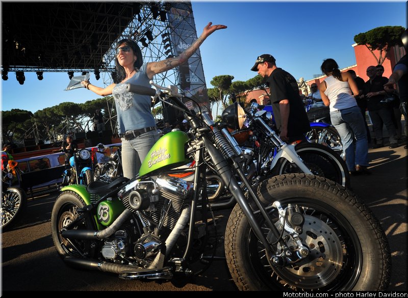 harley_davidson_2013_110_ans_rome_benediction_pape_francois_0146