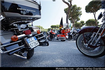 harley_davidson_2013_110_ans_rome_benediction_pape_francois_0046.jpg