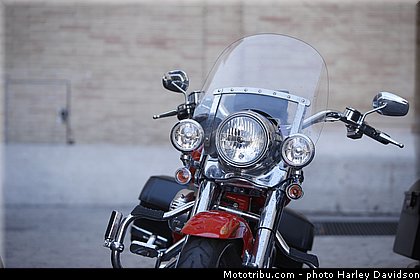 harley_davidson_2013_110_ans_rome_benediction_pape_francois_0092.jpg
