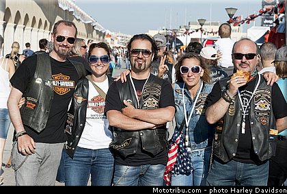 harley_davidson_2013_110_ans_rome_benediction_pape_francois_0121.jpg