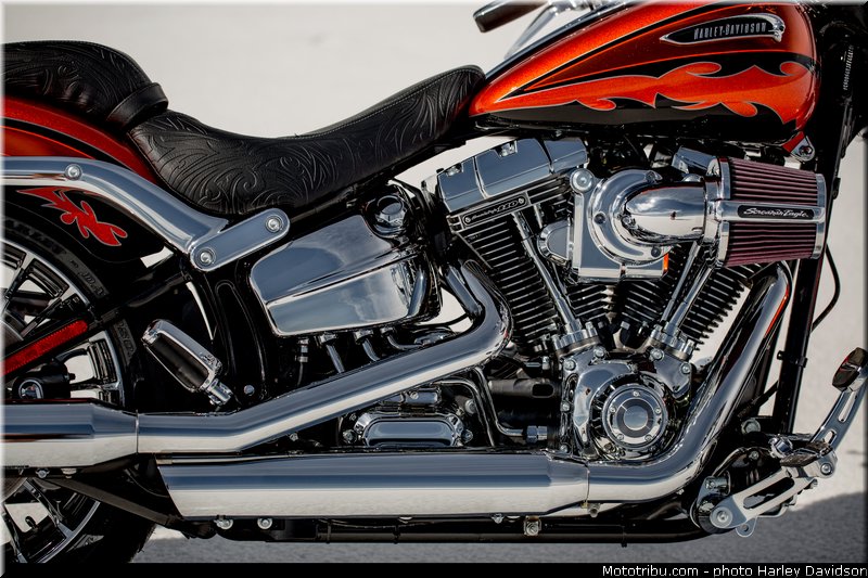 cvo_breakout_004_harley_davidson_2014
