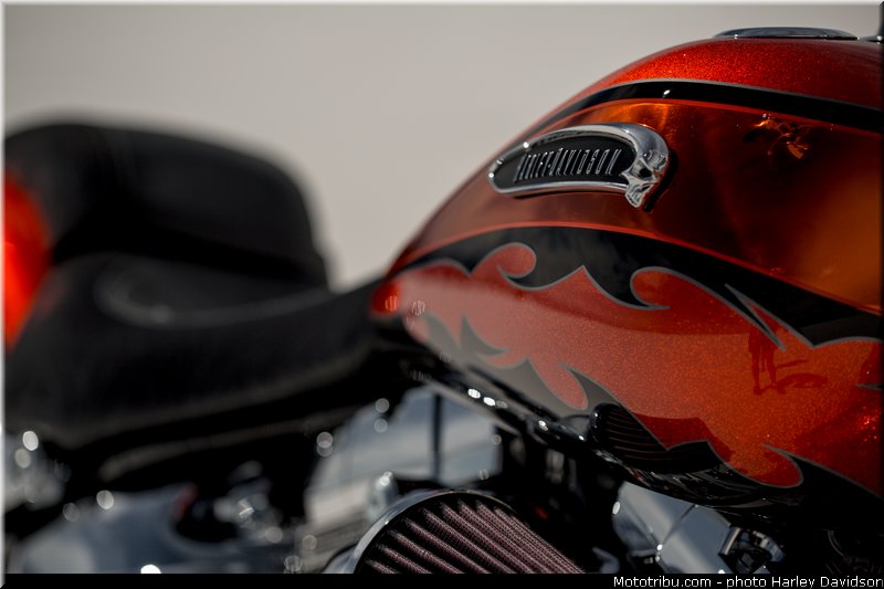 cvo_breakout_008_harley_davidson_2014