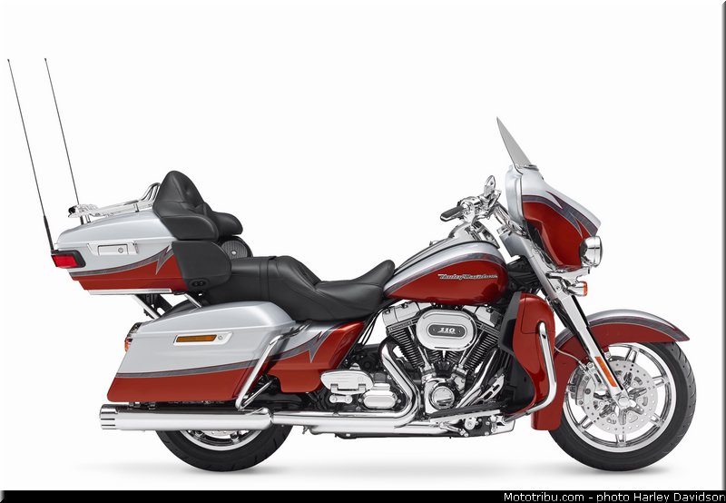 cvo_electra_glide_ultra_limited_003_harley_davidson_2014