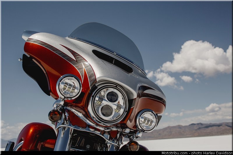 cvo_electra_glide_ultra_limited_005_harley_davidson_2014