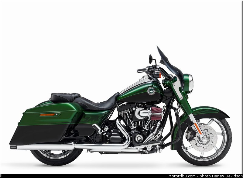 cvo_road_king_004_harley_davidson_2014