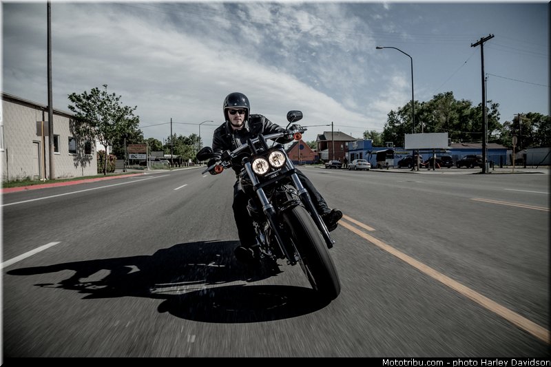 dyna_fat_bob_003_harley_davidson_2014