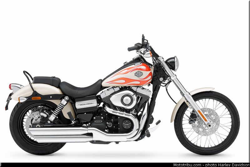 dyna_wide_glide_002_harley_davidson_2014