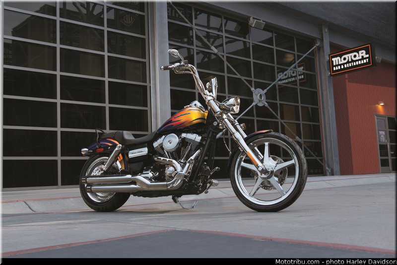 dyna_wide_glide_003_harley_davidson_2014