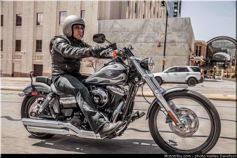 dyna_wide_glide_007_harley_davidson_2014
