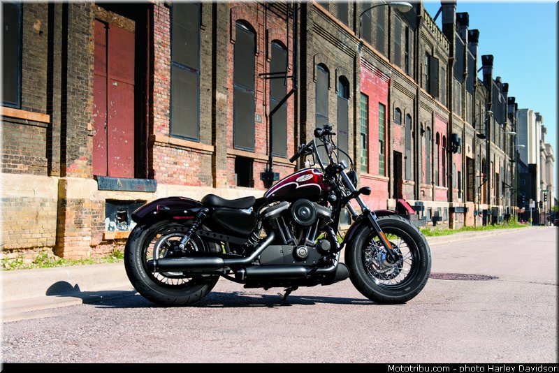 forty_eight_004_harley_davidson_2014