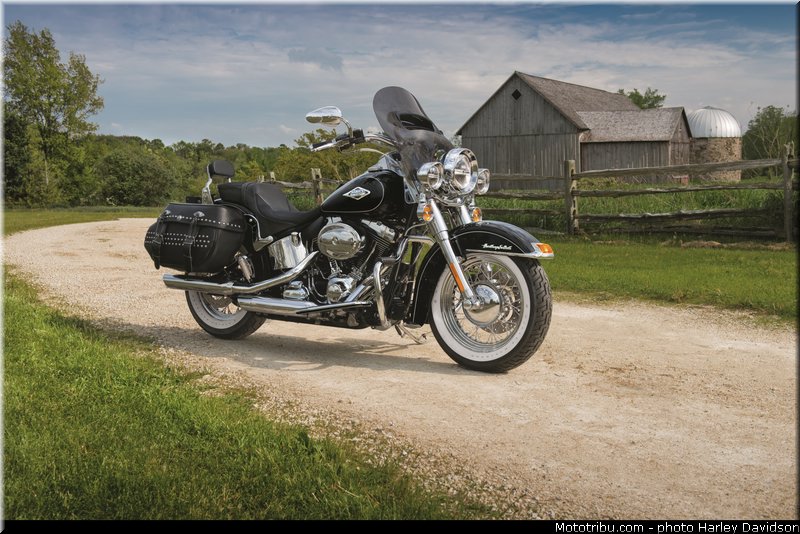 softail_heritage_classic_003_harley_davidson_2014