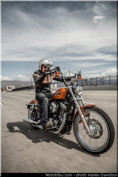 sportster_seventy_two_009_harley_davidson_2014