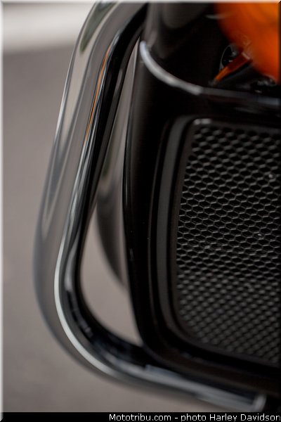 touring_electra_glide_ultra_limited_010_harley_davidson_2014