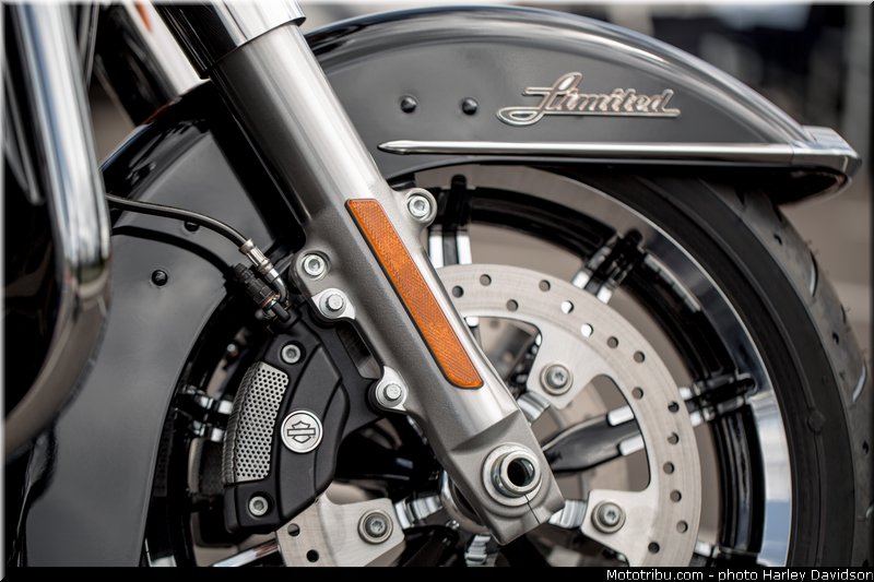 touring_electra_glide_ultra_limited_014_harley_davidson_2014