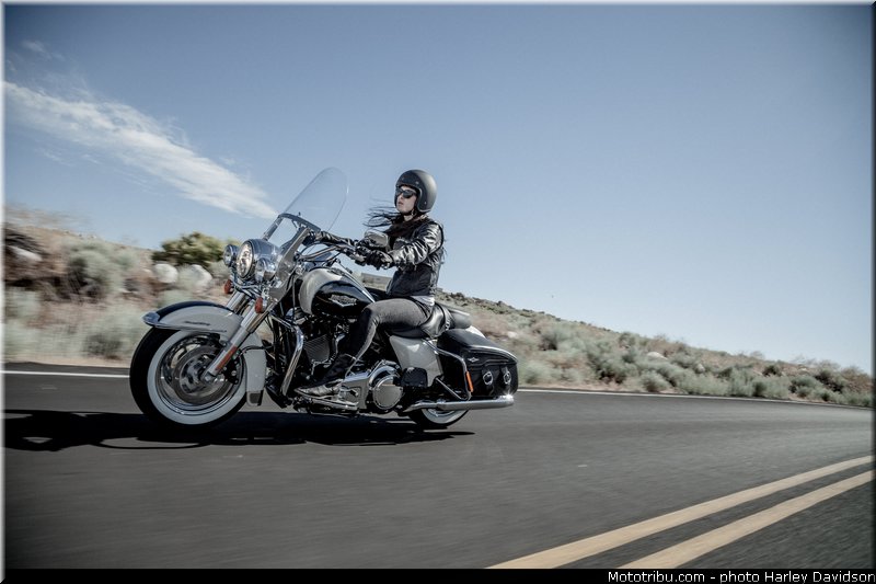 touring_road_king_classic_003_harley_davidson_2014