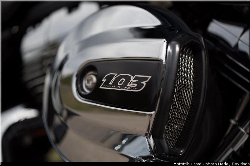 touring_road_king_classic_011_harley_davidson_2014