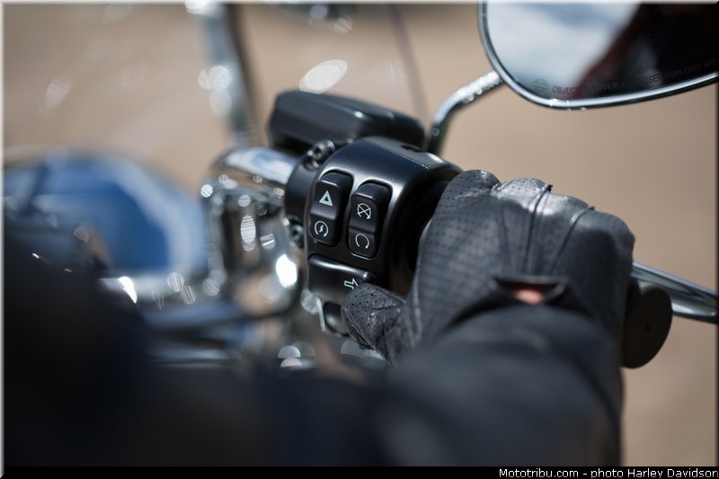 touring_road_king_classic_024_harley_davidson_2014