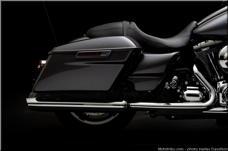 touring_street_glide_011_harley_davidson_2014