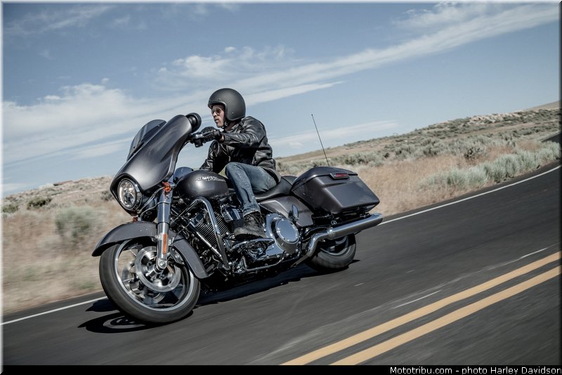 touring_street_glide_018_harley_davidson_2014