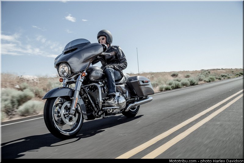 touring_street_glide_020_harley_davidson_2014