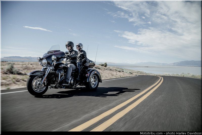 tri_glide_ultra_005_harley_davidson_2014