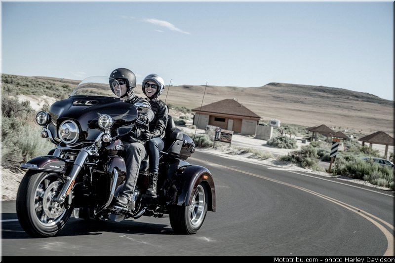 tri_glide_ultra_006_harley_davidson_2014