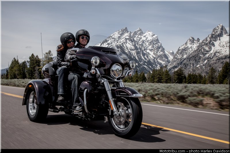 tri_glide_ultra_009_harley_davidson_2014