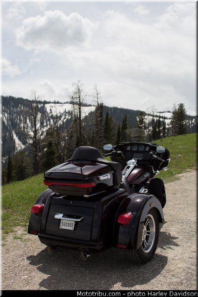 tri_glide_ultra_018_harley_davidson_2014