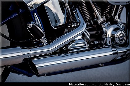 cvo_softail_deluxe_002_harley_davidson_2014.jpg