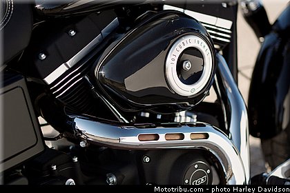 dyna_fat_bob_011_harley_davidson_2014.jpg