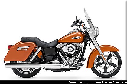 dyna_switchback_002_harley_davidson_2014.jpg