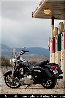 dyna_switchback_007_harley_davidson_2014.jpg