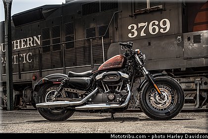forty_eight_001_harley_davidson_2014.jpg