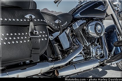 softail_heritage_classic_006_harley_davidson_2014.jpg