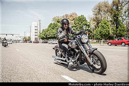 softail_slim_007_harley_davidson_2014.jpg