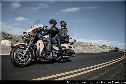touring_electra_glide_ultra_classic_013_harley_davidson_2014.jpg