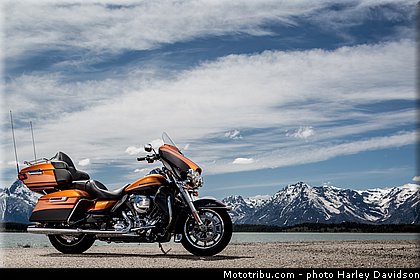 touring_electra_glide_ultra_limited_001_harley_davidson_2014.jpg