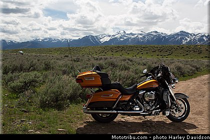 touring_electra_glide_ultra_limited_023_harley_davidson_2014.jpg