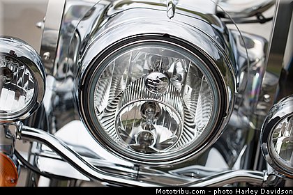 touring_road_king_classic_020_harley_davidson_2014.jpg
