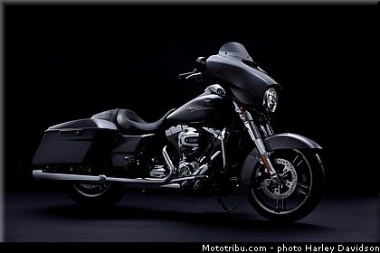 touring_street_glide_006_harley_davidson_2014.jpg