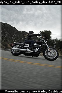 dyna_low_rider_004_harley_davidson_2015.jpg