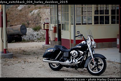 dyna_switchback_004_harley_davidson_2015.jpg