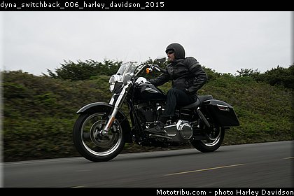 dyna_switchback_006_harley_davidson_2015.jpg