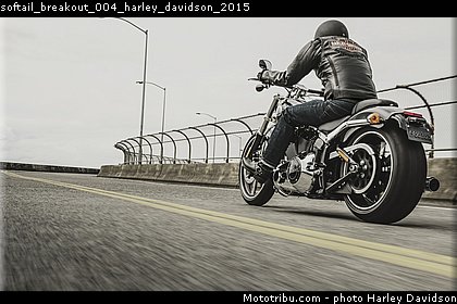 softail_breakout_004_harley_davidson_2015.jpg