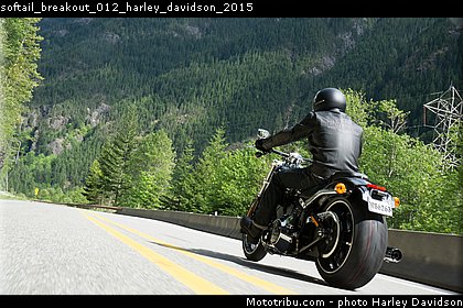 softail_breakout_012_harley_davidson_2015.jpg