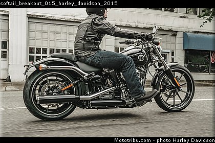 softail_breakout_015_harley_davidson_2015.jpg